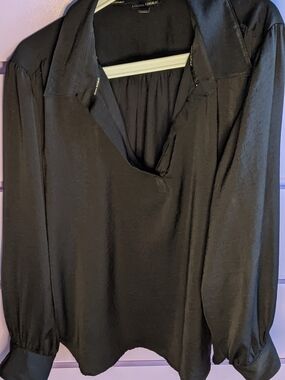 Banana Republic Black Button-Down Style Long-Sleeve Blouse